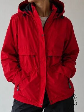 Women’s Vintage 90s Eddie Bauer GORE-TEX Waterproof Technical Shell
